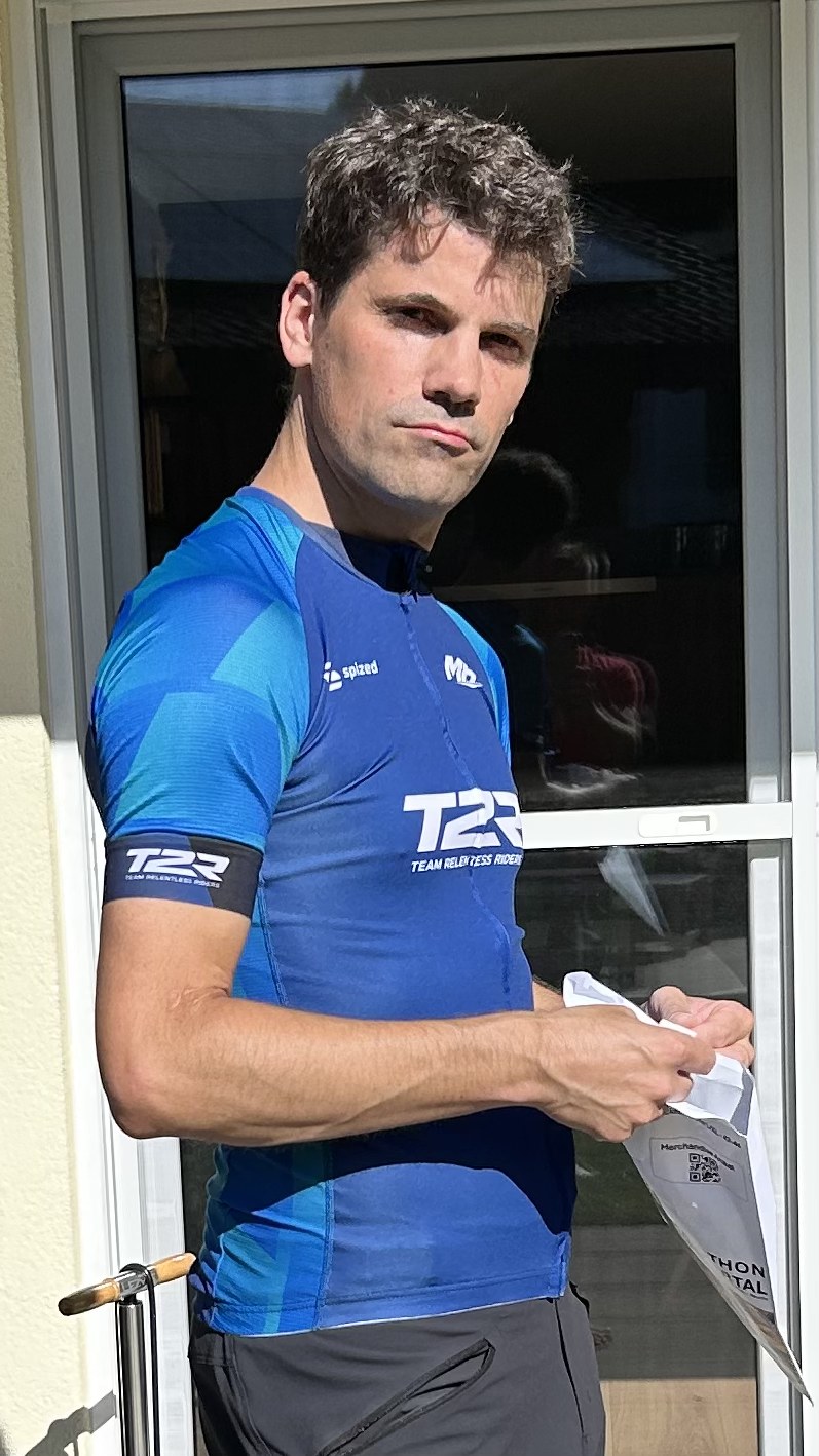 Malte im T2R-Radtrikot